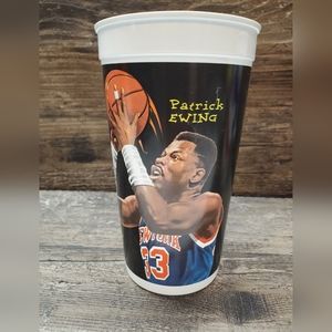 1995 Patrick Ewing Yosemite Sam McDonalds NBA Looney Tunes All-Star Showdown Cup